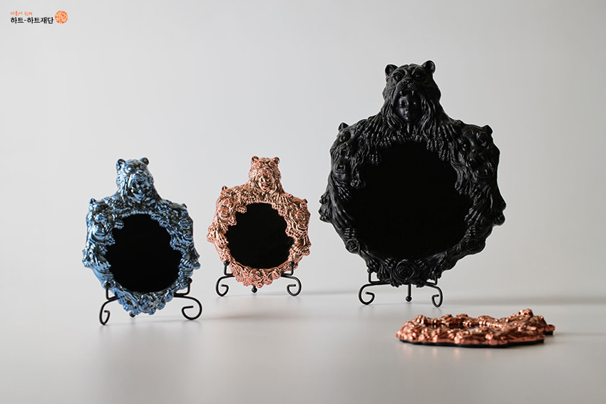 달빛왕관거울사진